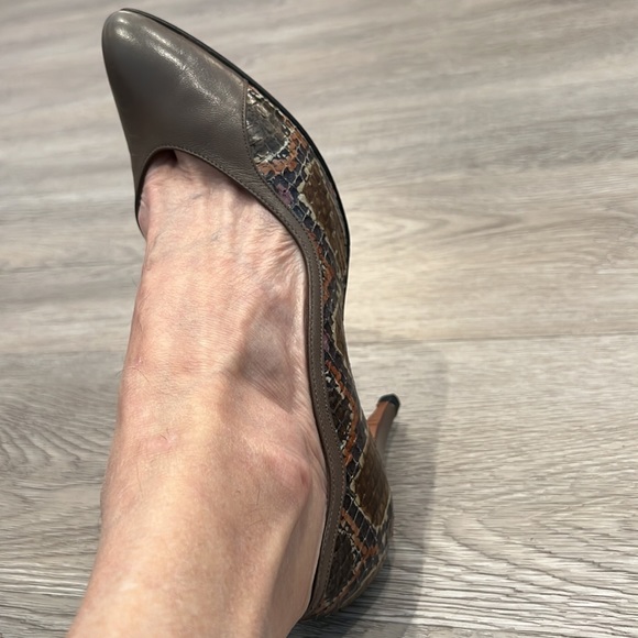 STANLEY PHILIPSON Heels Pumps Leather Snakeskin Taupe WavySide Detail 6AAVintage - Picture 12 of 12